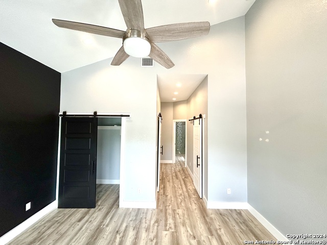 Listing photo id 11 for 810 Martin Luther King Drive  201