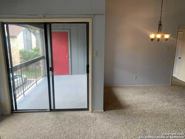 Image 5 of 24 For 3843 Barrington St  253n
