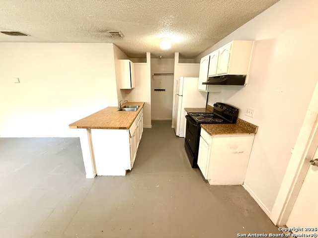 Image 5 of 10 For 6921 Belforest