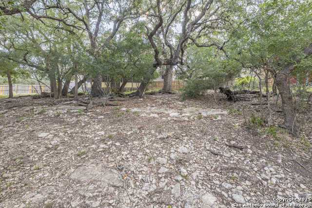 Image 41 of 49 For 4102 Big Horn Bend