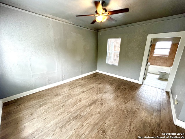 Image 11 of 14 For 1409 Woodlawn Avenue W 7