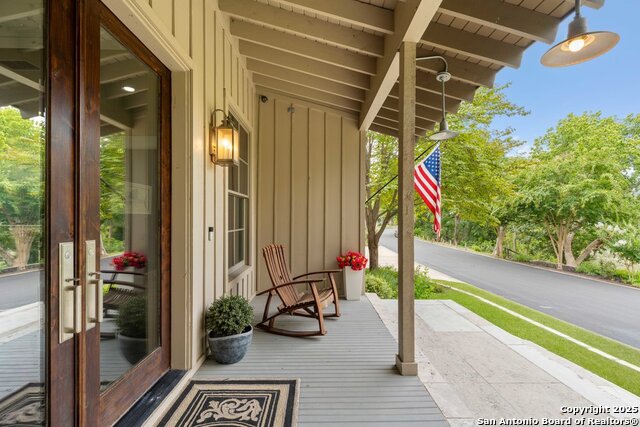 Image 6 of 99 For 535 Vista Del Rio