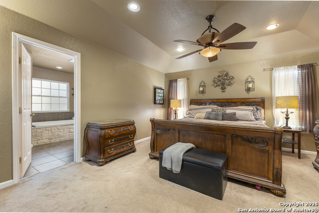 Image 13 of 33 For 568 Jacobs Ln