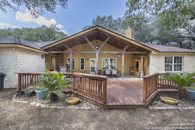 Image 25 of 33 For 568 Jacobs Ln