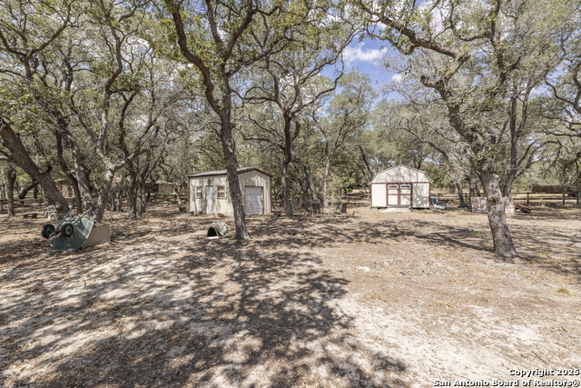 Image 28 of 33 For 568 Jacobs Ln