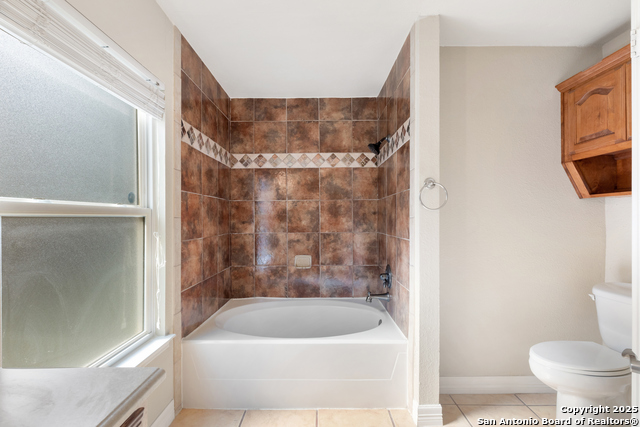 Image 11 of 18 For 10206 Cedarbend