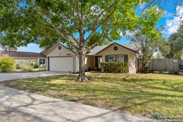 Image 2 of 18 For 10206 Cedarbend