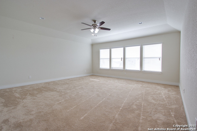 Listing photo id 35 for 2839 Running Fawn