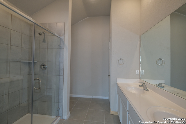 Image 14 of 25 For 6011 Cienna Cove
