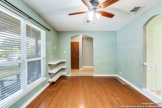 Image 7 of 25 For 5210 Foxcross