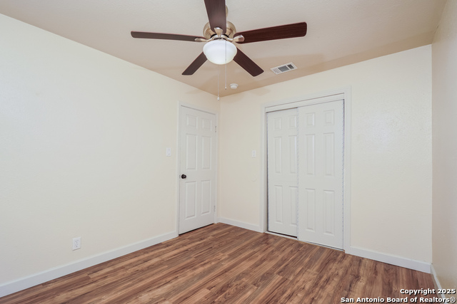 Image 7 of 15 For 931 Hutchins W