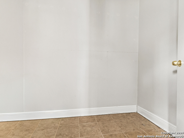 Image 23 of 26 For 105 Colglazier