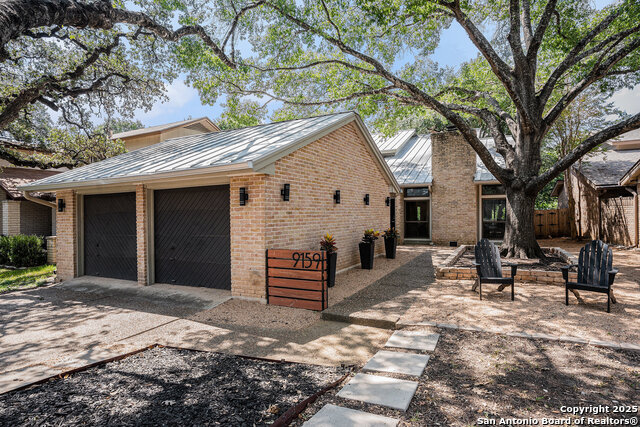 Listing photo id 37 for 9159 Powhatan Dr