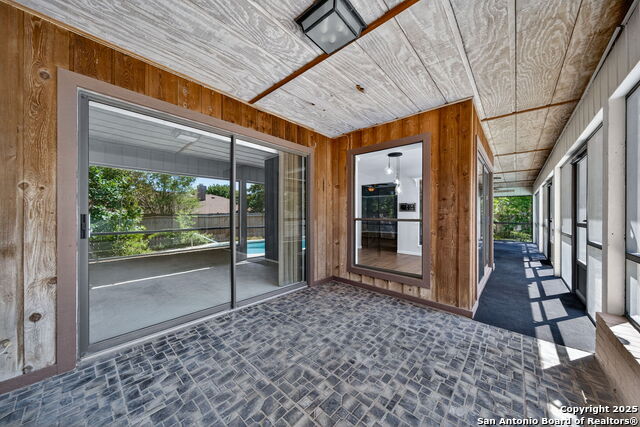 Image 22 of 23 For 6314 Cypress Crk