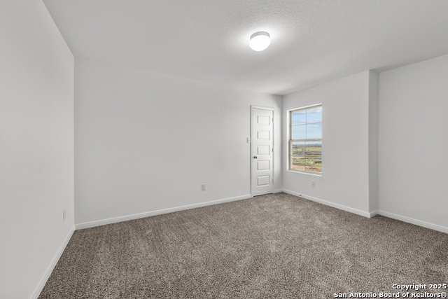 Listing photo id 14 for 6718 Red Buffalo Trail