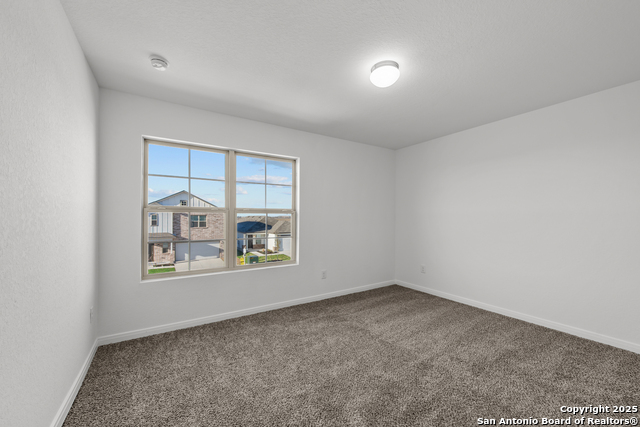 Listing photo id 15 for 6718 Red Buffalo Trail