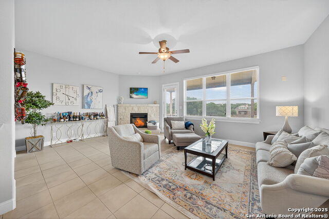 Image 4 of 43 For 5911 Cecilyann