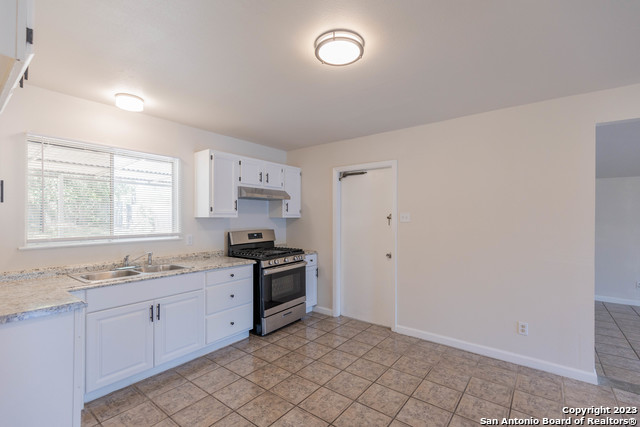 Image 12 of 28 For 1822 Arroya Vista