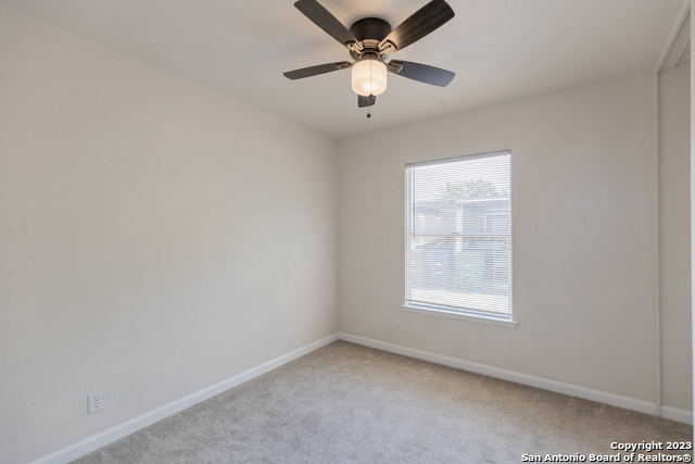 Image 19 of 28 For 1822 Arroya Vista