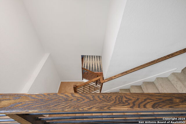 Image 21 of 40 For 6908 Opus Lane