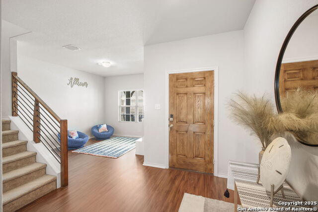 Image 5 of 40 For 6908 Opus Lane