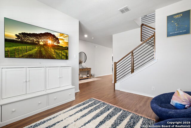 Image 7 of 40 For 6908 Opus Lane