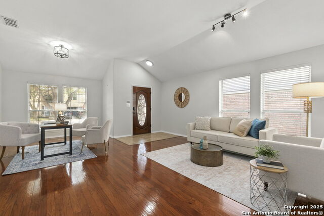 Image 4 of 31 For 14119 Silver Charm