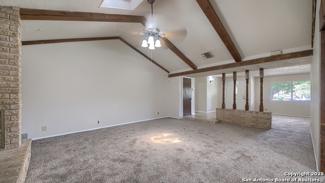 Listing photo id 8 for 4800 Rockford