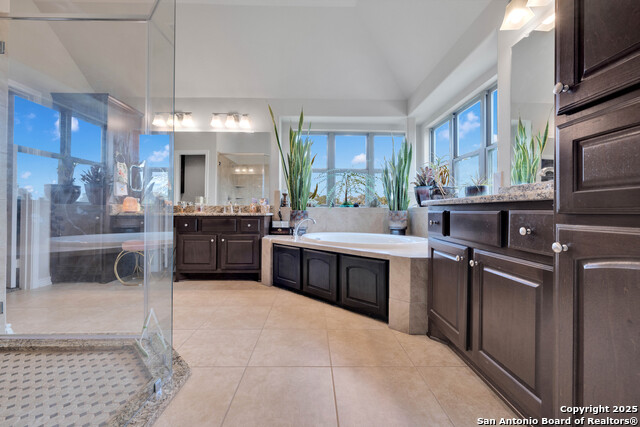 Image 13 of 23 For 936 Martingale