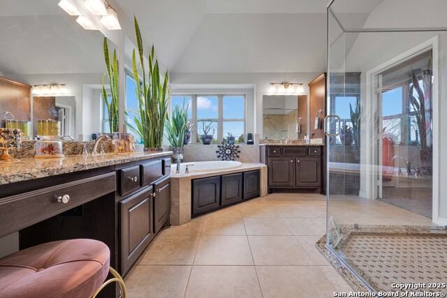 Image 14 of 23 For 936 Martingale