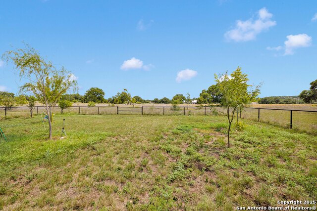 Image 20 of 23 For 936 Martingale