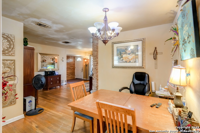 Image 8 of 30 For 455 Pamela Dr