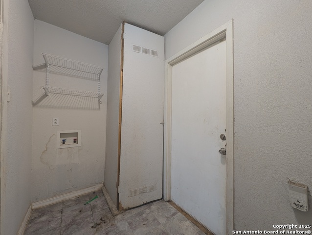 Image 8 of 17 For 5714 Windyhill