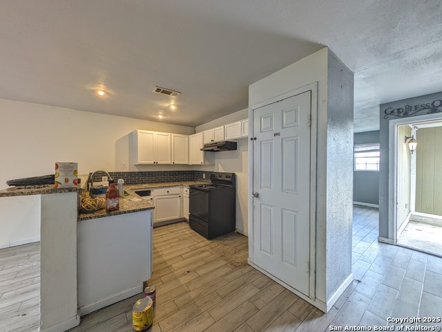 Image 9 of 17 For 5714 Windyhill