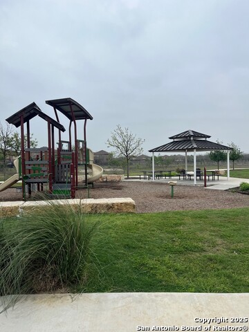 Image 4 of 38 For 970 Manger Lane