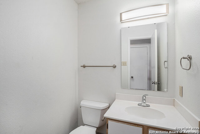 Image 7 of 16 For 13038 Woller Valley