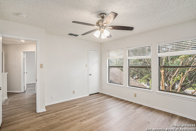 Image 9 of 16 For 13038 Woller Valley