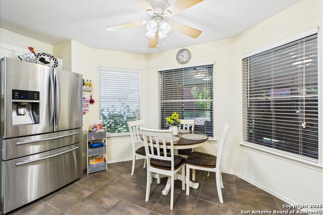 Image 12 of 45 For 14026 Fairway Oaks