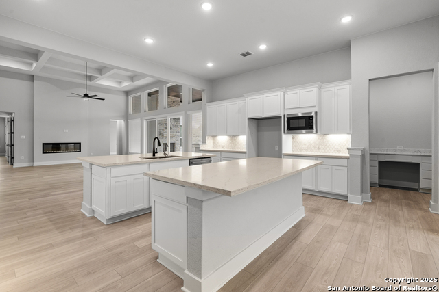Image 9 of 20 For 325 Raven Road
