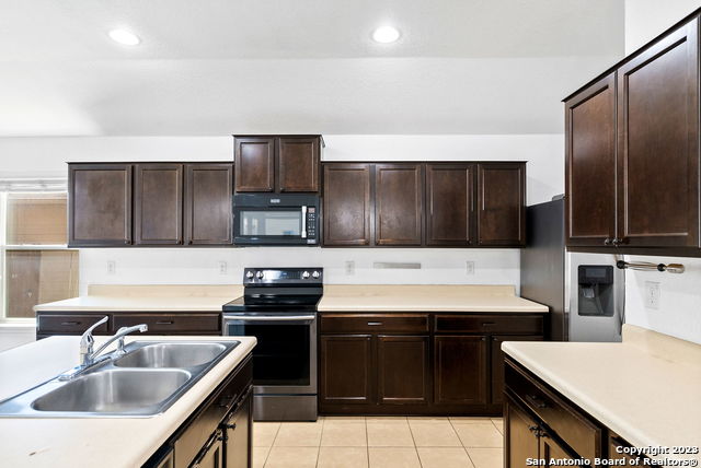 Image 12 of 34 For 3558 Glacier Lk