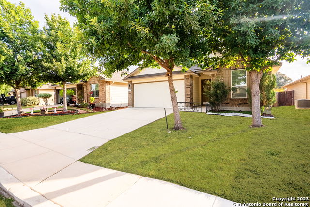 Image 2 of 34 For 3558 Glacier Lk