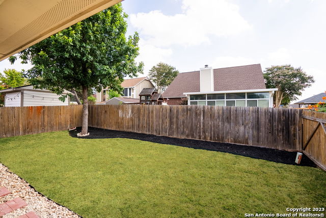 Image 28 of 34 For 3558 Glacier Lk