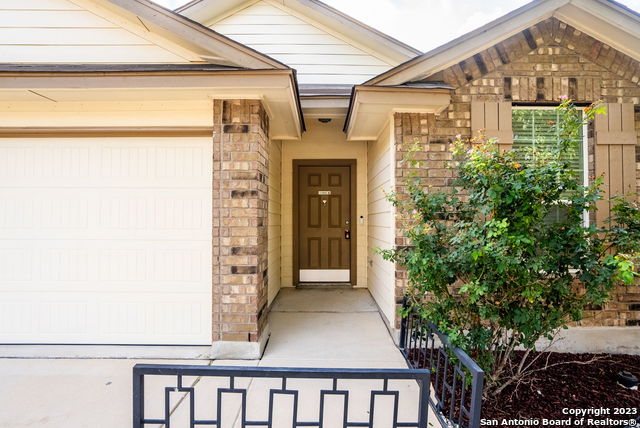 Image 3 of 34 For 3558 Glacier Lk