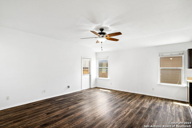 Image 9 of 34 For 3558 Glacier Lk