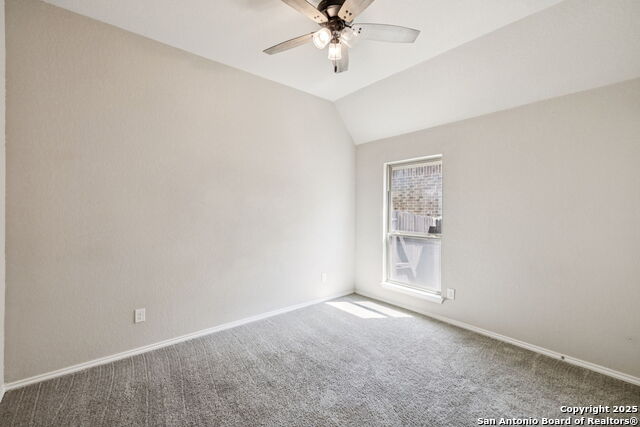 Listing photo id 30 for 9121 War Wagon Ln