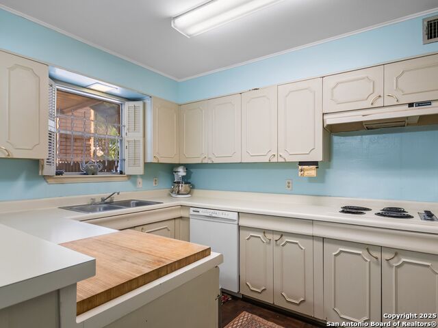 Image 9 of 23 For 102 Ruelle Lane  106c