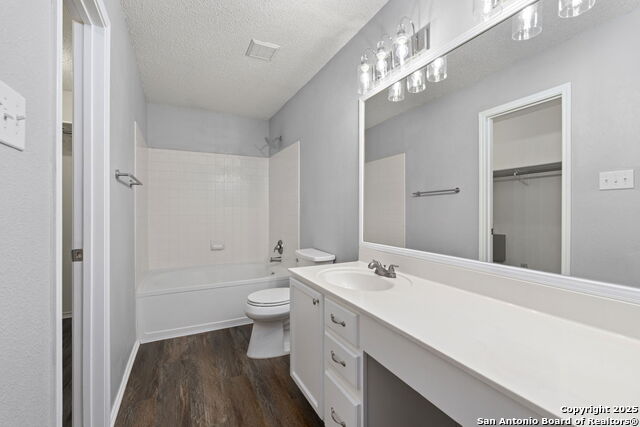 Image 18 of 30 For 10207 Southcreek