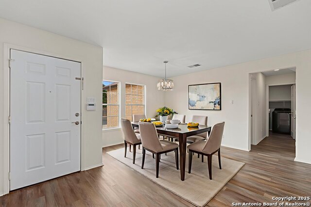 Image 3 of 30 For 10207 Southcreek