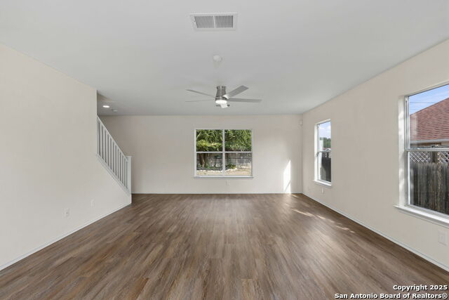 Image 7 of 30 For 10207 Southcreek