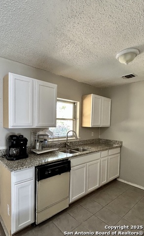 Image 4 of 12 For 809 Hickory Hill